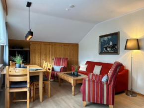 Chiemgau Comfort B8 Ferienwohnung Oberaudorf mit direktem Bergblick auf den Kaiser sowie Hallenbad und Sauna